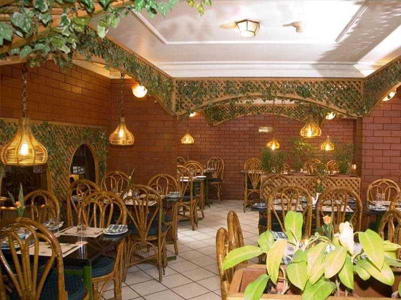 The South Park Hotel Thiruvananthapuram Exterior foto